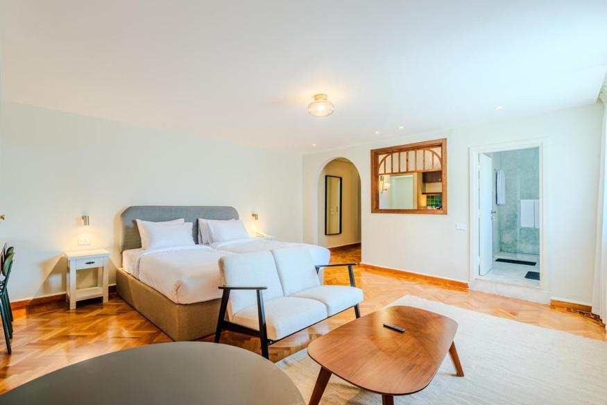 Longchamps L Zamalek L Boutique Hotel With Breakfast Giza Bagian luar foto
